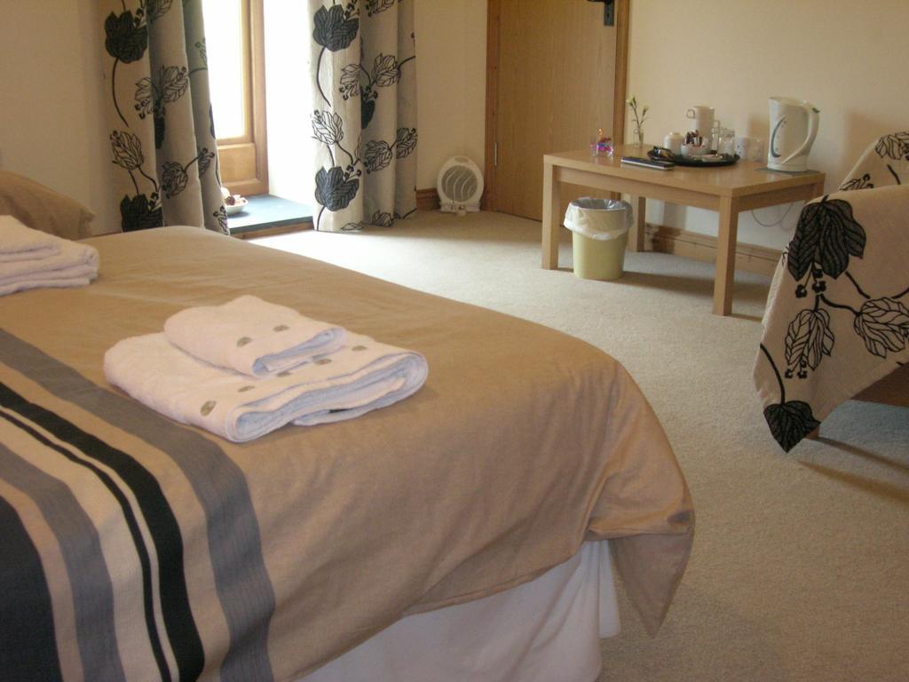 Bed and Breakfast Polhilsa Farm Callington Exteriér fotografie