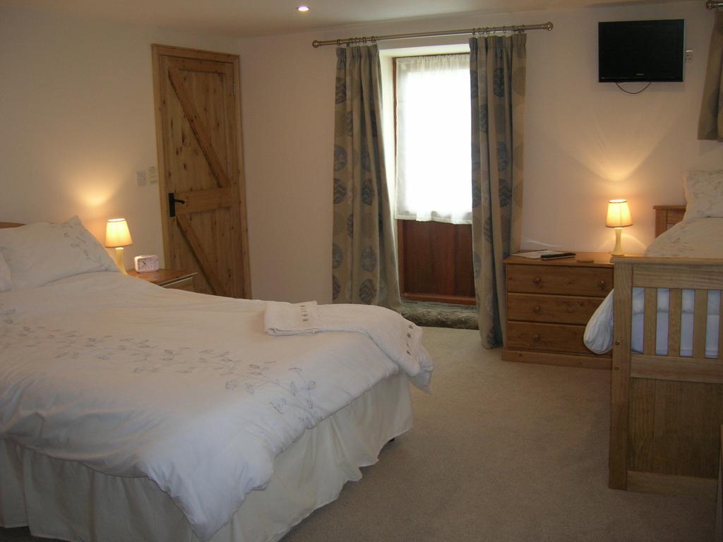 Bed and Breakfast Polhilsa Farm Callington Pokoj fotografie